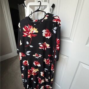 SHEIN 3XL Black Dress with Red Floral Design